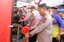 Polresta Tanjungpinang Salurkan Bantuan Air Bersih ke Masyarakat Perumahan Bukit Galang Permai