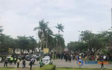 Ribuan Warga Melayu Padati BP Batam, Minta Relokasi Rempang Galang Dibatalkan