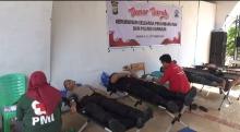 Stok Darah di PMI Kurang, Kerukunan Keluarga Pekanbaru Riau di Karimun Gelar Baksos Donor Darah