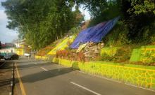 Longsor Batu Miring Taman Gurindam Tanjungpinang: Dinas PU Upayakan Perbaikan