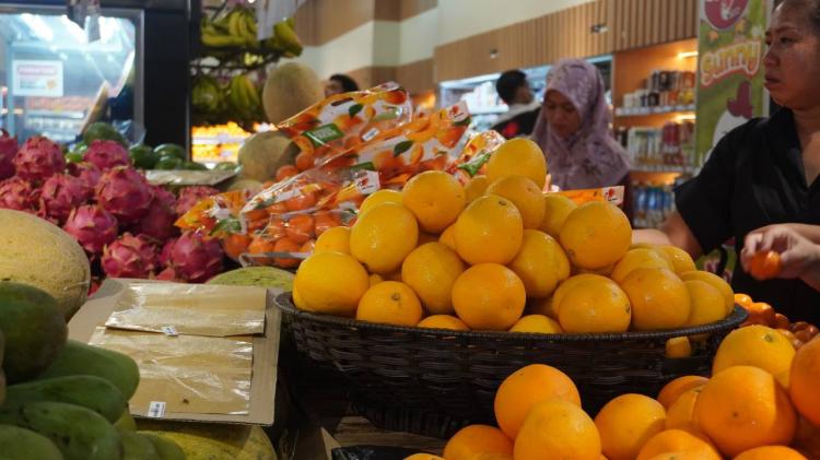 Segar! Spesial Promo 9.900 Buah Jeruk Valencia SNL Food