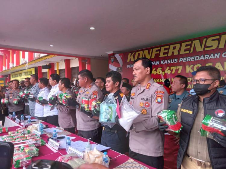464 ribu Jiwa Selamat dari Penangkapan Kasus 46, 477 Kg Sabu di Batam
