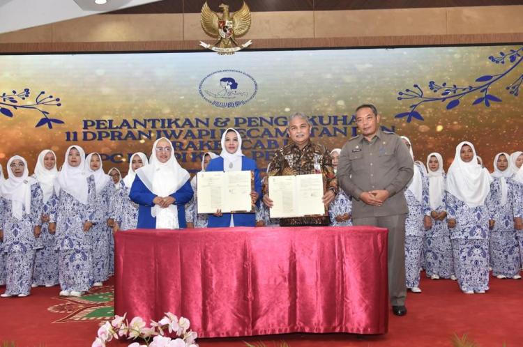 Kerjasama IWAPI dan BRK Syariah Dorong Cashless Society di Pekanbaru