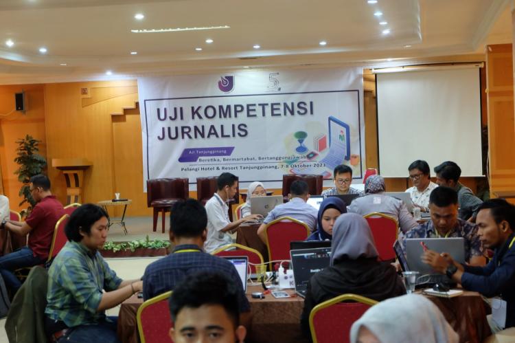 Tingkatkan Kompetensi Jurnalis, AJI Berikan Fasilitas UKJ Gratis untuk Anggota