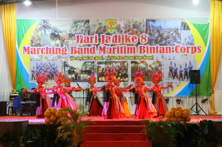 Suasana Perayaan Ulang Tahun Marching Band Maritim Bintan Corps Ke-8 di Lapangan Relief Antam