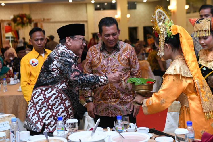 Oesman Sapta Odang Hadiri Temu Ramah Gebu Minang Bersama Gubernur Kepri Ansar Ahmad