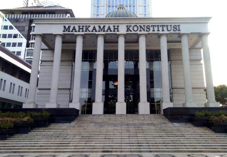 Putusan MK Terkait Batas Usia Capres-Cawapres Dibacakan Besok, Berikut Daftar Para Penggugat