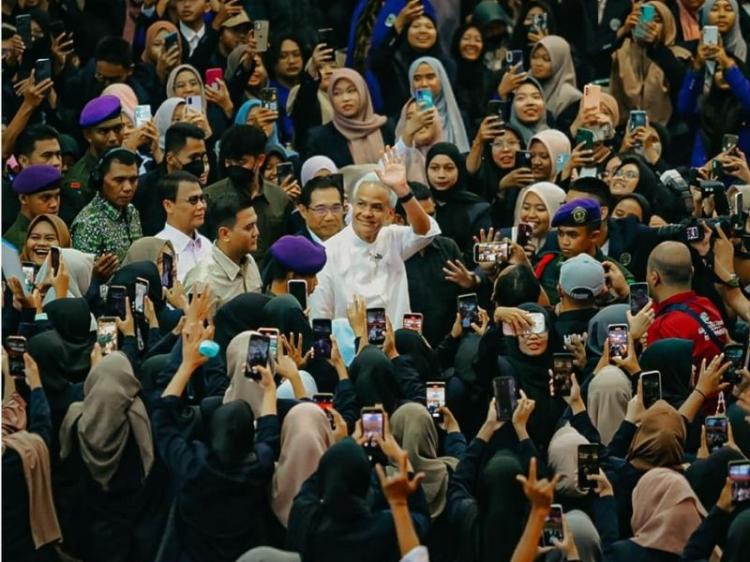KPU Sudah Menerima Pemberitahuan Pendaftaran Caperes Ganjar Pranowo dan Wakilnya Besok Siang