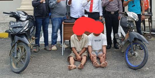 Meresahkan Warga, Polsek Pangkalan Kuras di Pelalawan Riau Ringkus Dua Remaja Pelaku Jambret