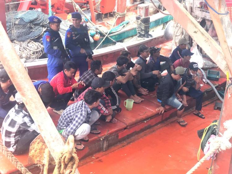 Polisi Tangkap KIA Lakukan Ilegal Fishing yang Rugikan Negara Dua Ratus Milyar Lebih