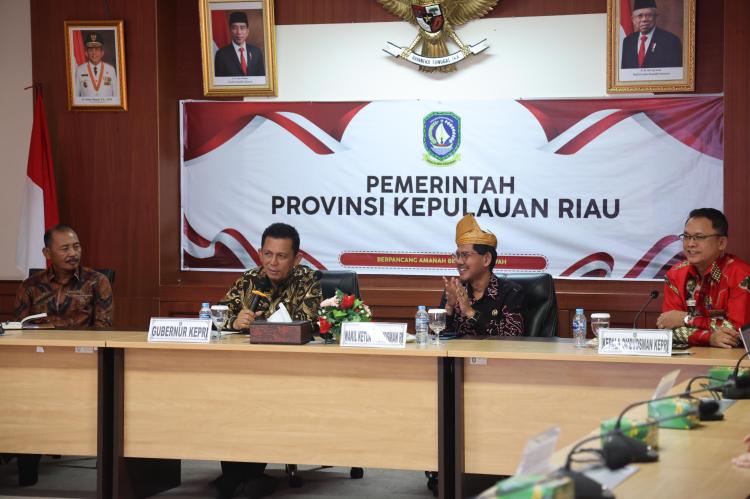 Ikuti Rekomendasi Ombudsman, Pemprov Kepri Siap Perbaiki Layanan Pengawasan KetenagakerjaanÂ 