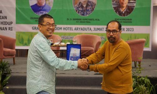 Ngobrol Pintar KLHK RI: Apakabar Perhutanan Sosial di Riau?Â 