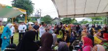Pemprov Kepri Serahkan Bantuan Pangan ke 3.196 Masyarakat di Sagulung, BatamÂ 