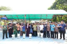Pemko Batam Salurkan Bantuan Beras untuk 768 KPM di Baloi Indah