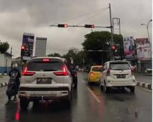Prediksi BMKG: Hari ini Hujan dan Petir diperkirakan mengguyur Kota BatamÂ 