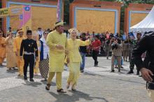 Lomba Berpakain Adat Nusantara antar Pejabat Semarakan Hari Sumpah Pemuda di Bintan
