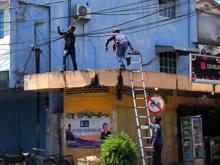 Kabel Listrik dan Serat Optik di Tanjungpinang Mulai Dirapikan Provider