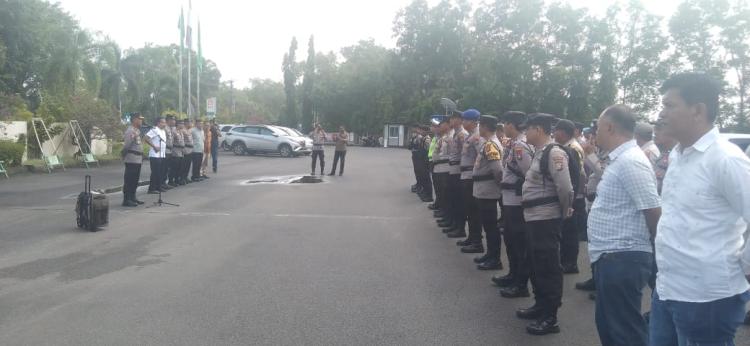 Polresta Ikut Pengamanan Tahap Finalisasi Verifikasi Penetapan Daftar Calon Tetap Anggota DPRD Tanjungpinang