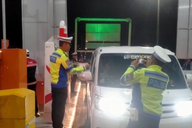 Cegah Kecelakaan Lalulintas di Jalan Tol, PJR Polda Riau Pasang Micro SleepÂ 