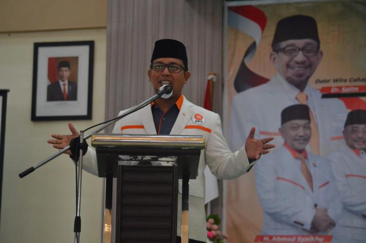 Bahktiar Klarifikasi Masa Depan Politik Suryani: Fokus Pileg, Bukan Pilkada