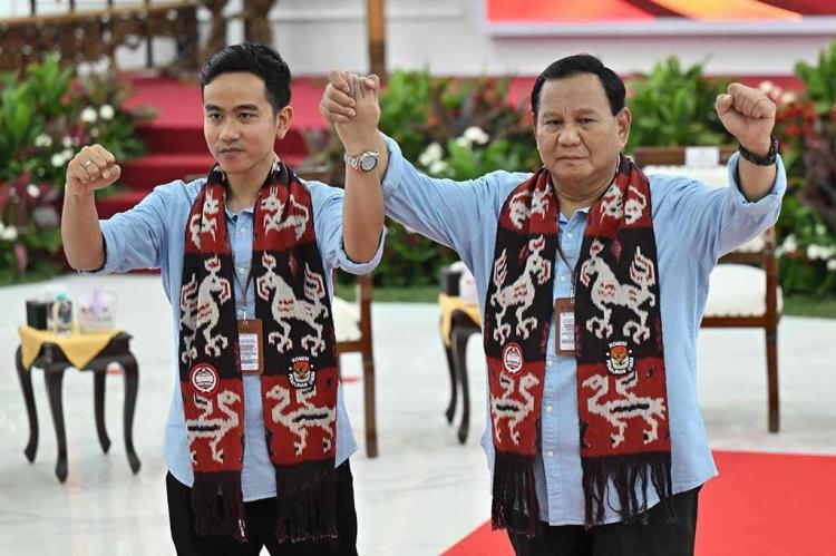 Ekspresi Dukungan Eks Lima Finalis Miss Universe Indonesia untuk Prabowo-Gibran