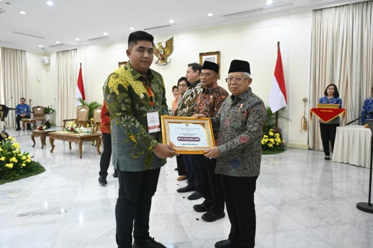 Bintan Raih Penghargaan dari Wakil Presiden atas Keberhasilan Penghapusan Kemiskinan Ekstrem