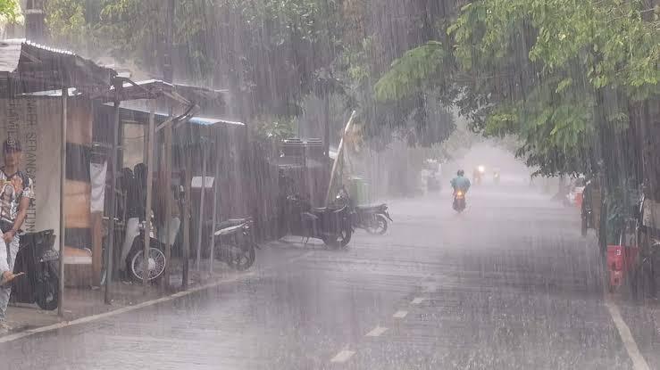 BMKG Pekanbaru Ingatkan Potensi Hujan di Riau Jumat Sore Hingga Dini Hari