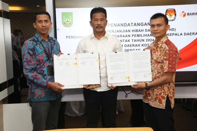 Tandatangani NPHD, KPU dan Bawaslu Batam Terima Nyaris Rp 54 Miliar untuk Pilkada 2024