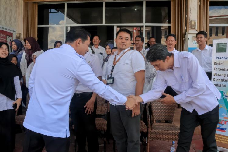 Pemkab Bintan Dorong Stabilitas Harga Pangan dan Program Subsidi Bunga 0 Persen untuk UMKM