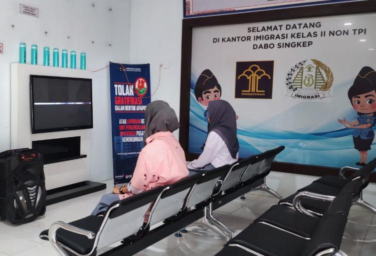 Imigrasi Dabo: Begini Cara Pembayaran Paspor Via ATM, M-Banking dan Kantor Pos