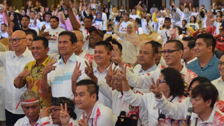 Relawan Prawiro IGMP Menggelar Deklarasi Akbar di Batam, Gubernur dan Putranya Kompak Hadir