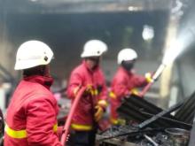 Dapur dan Kasir Hancur Terbakar, Restoran di Sebong Lagoi Alami Musibah