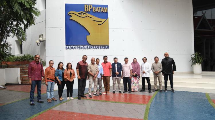  Perumda Air Minum Tirta Sewakadarma Bali Pelajari Pengoperasian dan Pemeliharaan Air di Kota Batam