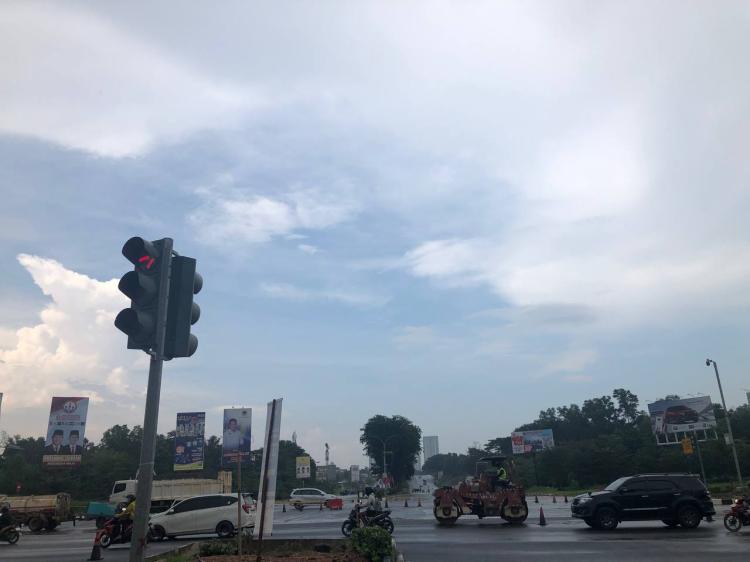 Cuaca di Batam, Provinsi Kepulauan Riau: Berubah dari Cerah Berawan hingga Hujan Sedang