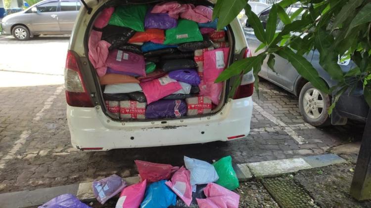 Bea Cukai Batam Amankan Tujuh Mobil Bawa Barang Selundupan di Pelabuhan Roro Punggur