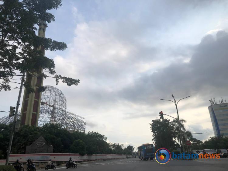 Prakiraan Cuaca Kota Batam Hari Ini, Hujan di Siang Hari