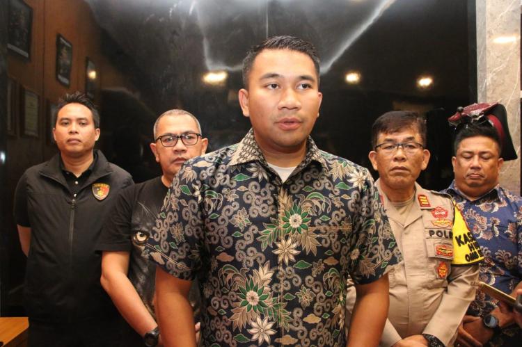 Masih Saksi Lima Terduga Joki IMEI iPhone Asal Singapura di Batam, Tidak Ditahan