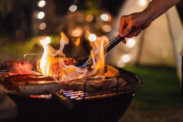 Tips Hangatkan Malam Tahun Baru di Batam Cukup dengan Aroma BBQ