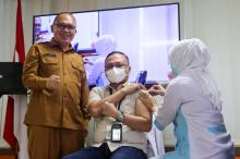  Provinsi Kepri Mulai Imunitas Hepatitis B Untuk Tenaga Kesehatan 
