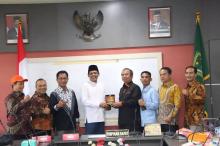 DPRD Batam Terima Kunjungan Anggota DPRD Bekasi, Bahas Pengelolaan Air Bersih