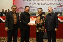  DPRD Kepri Setujui Perda Perubahan RPJMD dan Rencana Umum Energi Daerah