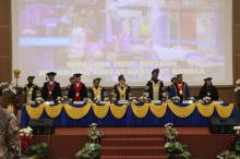 Gubernur Ansar Hadiri Pengukuhan Prof. Dr. Soerya Respationo, S.H., M.H., M.M. Sebagai Guru Besar Uniba