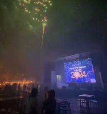Perayaan Tahun Baru di Alun-alun Engku Putri Batam Centre: 15 Menit Pesta Kembang Api Spektakuler