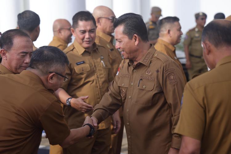 Pimpin Apel Awal Tahun, Gubernur Ansar Berpesan Jaga Kekompakan dan Tingkatkan Kinerja