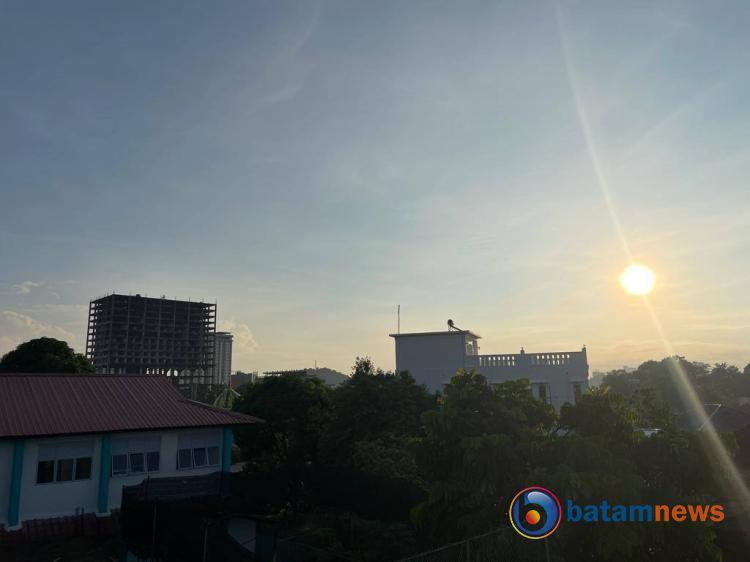Prakiraan Cuaca Batam, Rabu 3 Januari 2024: Dominan Berawan