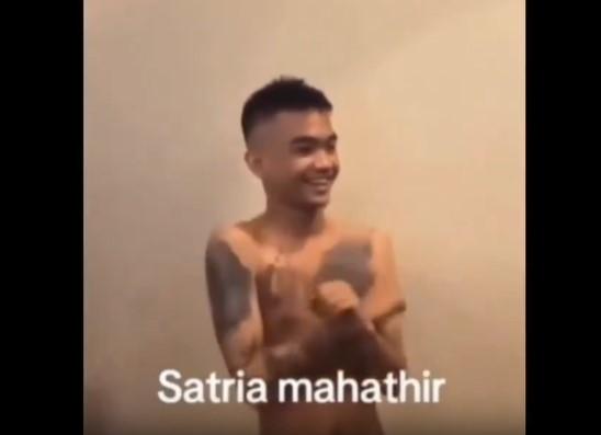 Seleb TikTok "Cogil" Satria Mahathir Berjoget Setelah Ditangkap, Viral