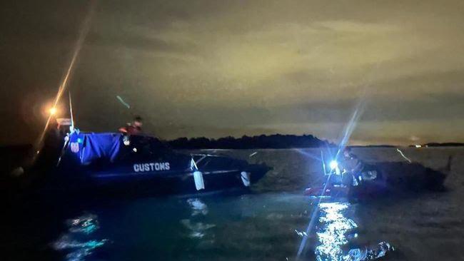 Bea Cukai Batam Gagalkan Penyelundupan Ratusan Ribu Batang Rokok Tanpa Pita Cukai