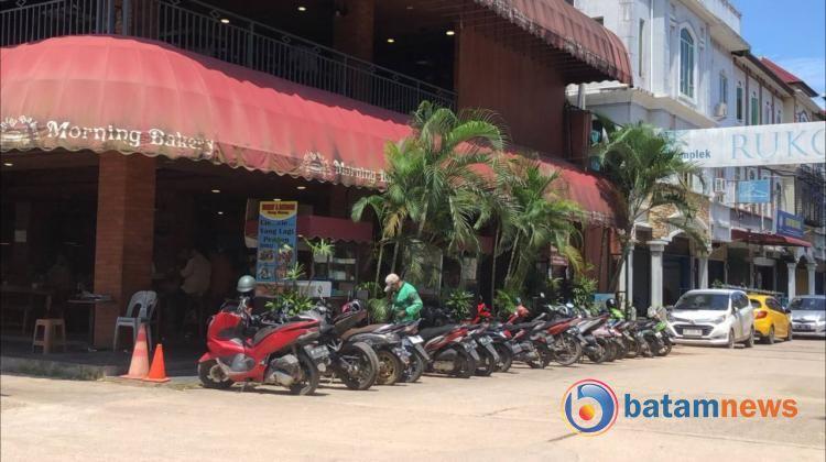 Kenaikan Tarif Parkir di Batam: Masyarakat Keluhkan Karcis, Dishub Imbau Warga Minta ke Jukir