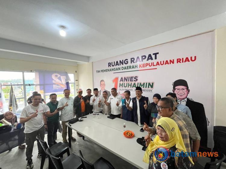 Anies Baswedan Dipastikan Salat Jumat di Masjid Sultan Mahmud Riayat Syah saat Kunjungan ke Batam