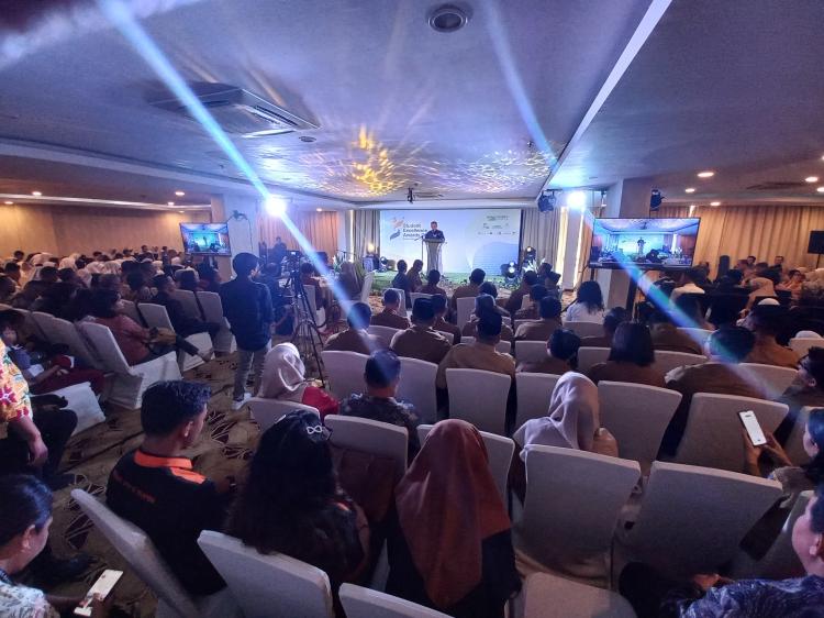 Kontribusi PT BRC dalam Pendidikan Bintan melalui Acara Student Excellence Awards 2023